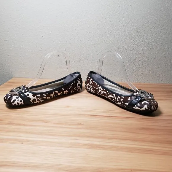 Michael Kors Women's 7 Calfhair Ballet Logo Flats Brown Tan Cow Print Western