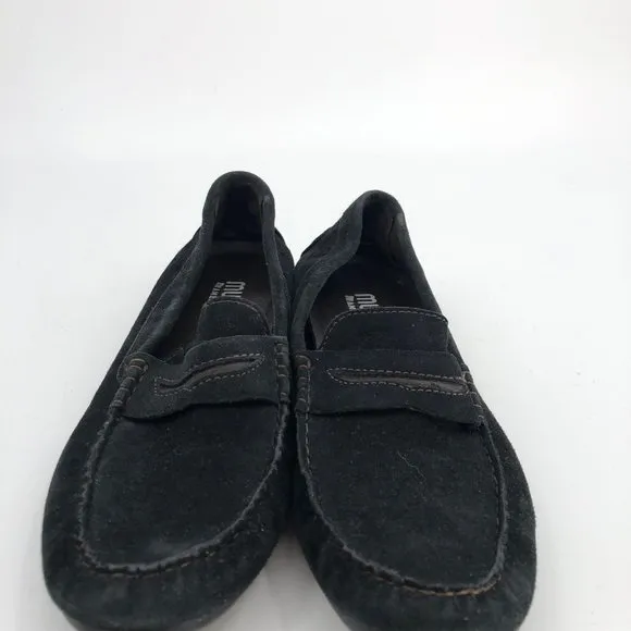 Munro Black Leather Flats &amp; Loafers | Classic Style