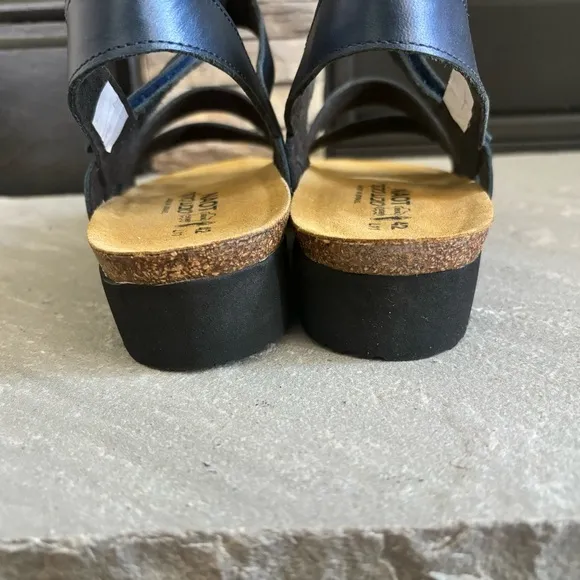 Naot Women’s Size 42 (US 11) Kayla Polar Sea Blue Leather Strappy Sandals NIB