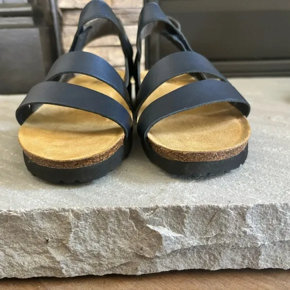 Naot Women’s Size 42 (US 11) Kayla Polar Sea Blue Leather Strappy Sandals NIB