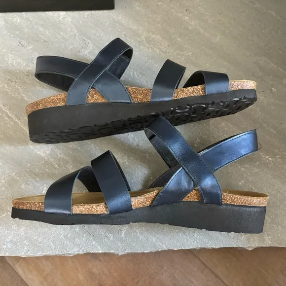 Naot Women’s Size 42 (US 11) Kayla Polar Sea Blue Leather Strappy Sandals NIB
