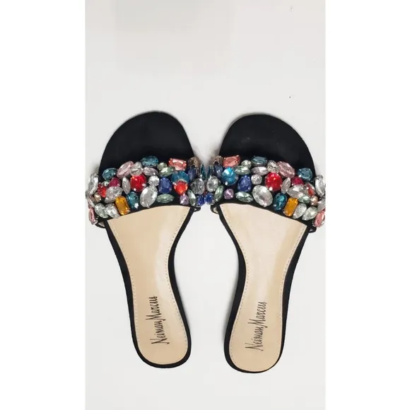 Neiman Marcus Star Crystal Embellished Suede Flat Sandals Black Women's Size 6