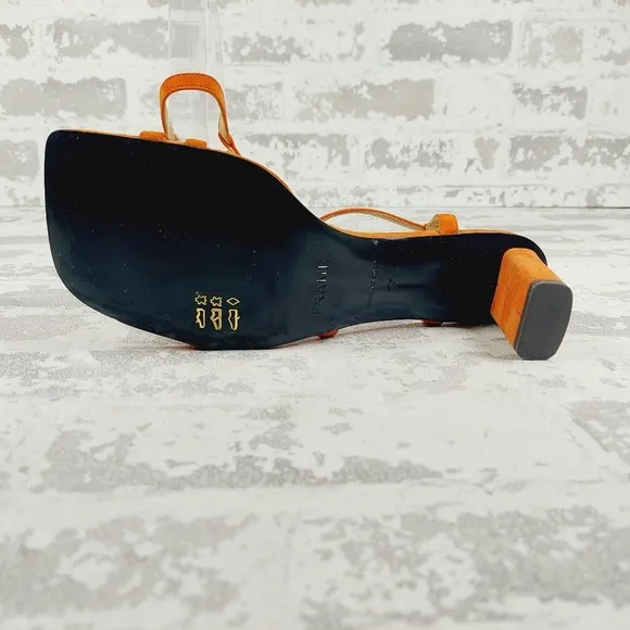 NEW Frame Le Braxton Orange Suede Strappy Sandals D986