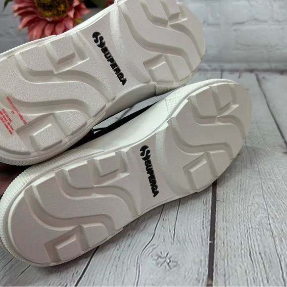new in box Superga 2625 Tank Quilted Nylon black platform Sneakers sz 9