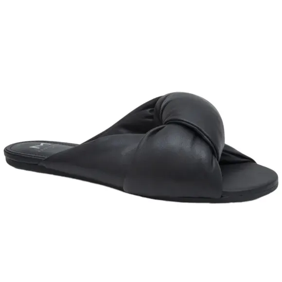 New Marc Fisher x Anthropologie Puffy 6 M Black Leather Flat Slide Sandal