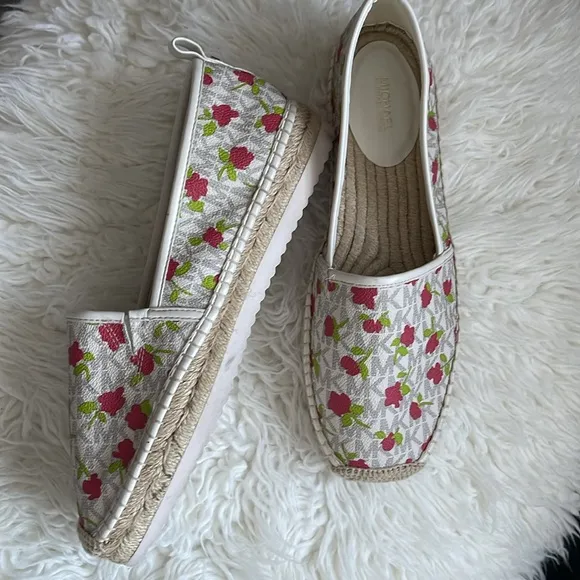 NEW Michael Kors Logo Floral Lenny Slip On Espadrilles