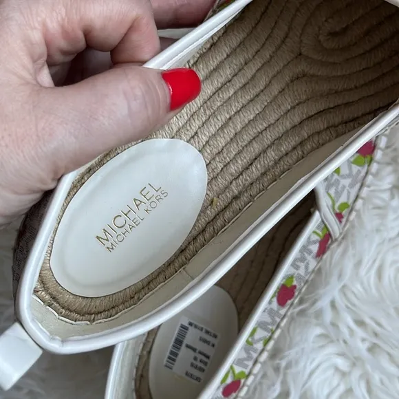 NEW Michael Kors Logo Floral Lenny Slip On Espadrilles