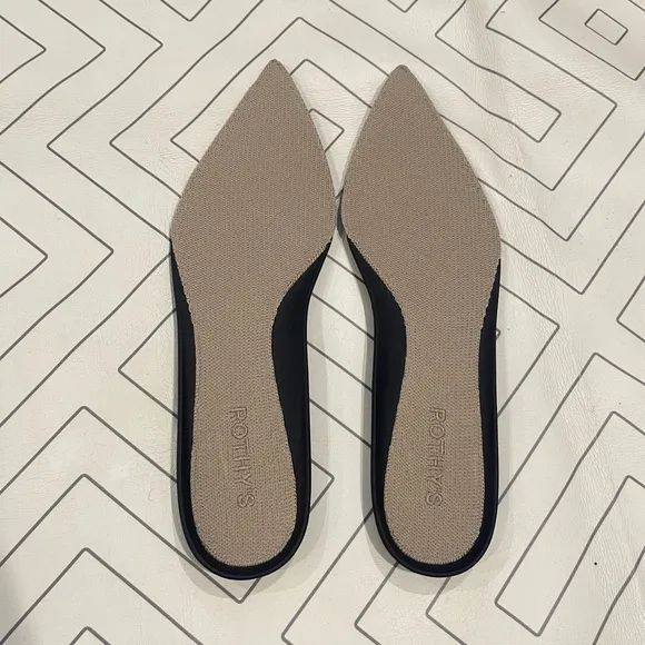 New Rothy's Zebra Pointed Toe Flats
