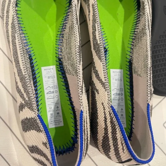 New Rothy's Zebra Pointed Toe Flats