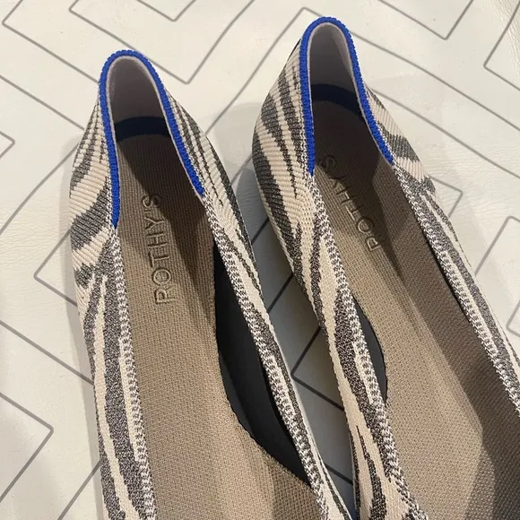 New Rothy's Zebra Pointed Toe Flats