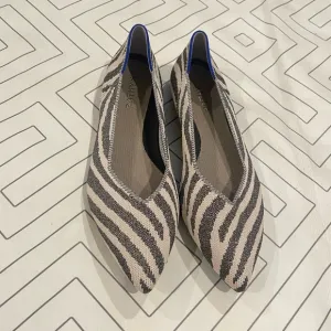 New Rothy's Zebra Pointed Toe Flats