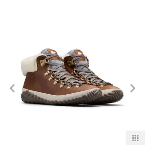 New Sorel Out N About III Conquest Sherpa Winter boot 7.5