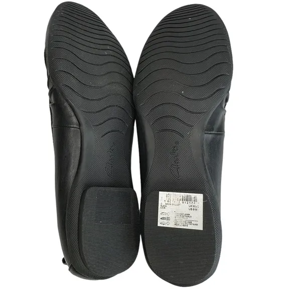 NEW Women's Clarks Sara Ballet Flat Black Size 9
