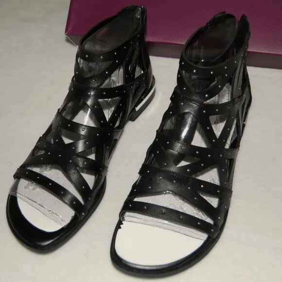 NIB Fergie Crazy Flat Sandals - Women US Size: 8M - Black
