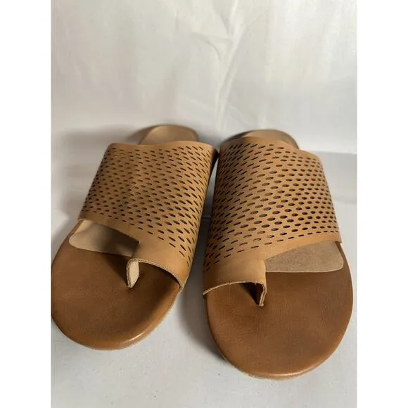 NIB SoftWalk Women’s Corsica II Brown Sandals Slip On Flat 10.5 Narrow Spring