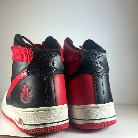 Nike Air Force 1 LV8 High Atlanta Red Black Men’s Size 10.5 High-Top Sneakers