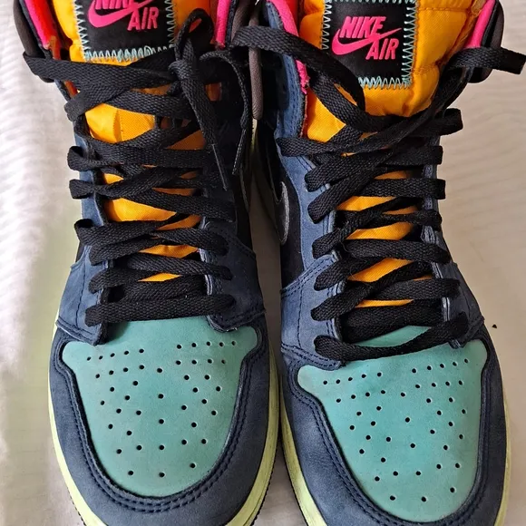 Nike Air Jordan Mens 1 Retro High Tokio Multicolor High-Top Sneakers with White