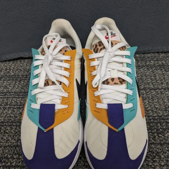 Nike Air Max Pre-Day SE Summit White Red Orange Black Size 8.5 Womens