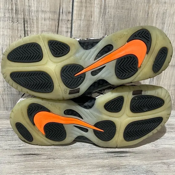 Nike Foamposite One Shattered Backboard High Top Basketball Sneakers Size 5Y