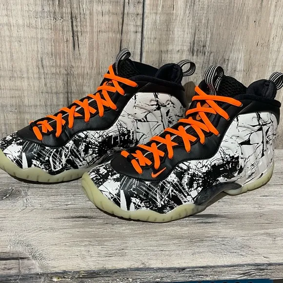 Nike Foamposite One Shattered Backboard High Top Basketball Sneakers Size 5Y