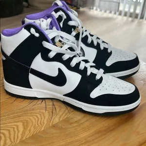 Nike High dunk EMB champion  Sneakers Black White Purple