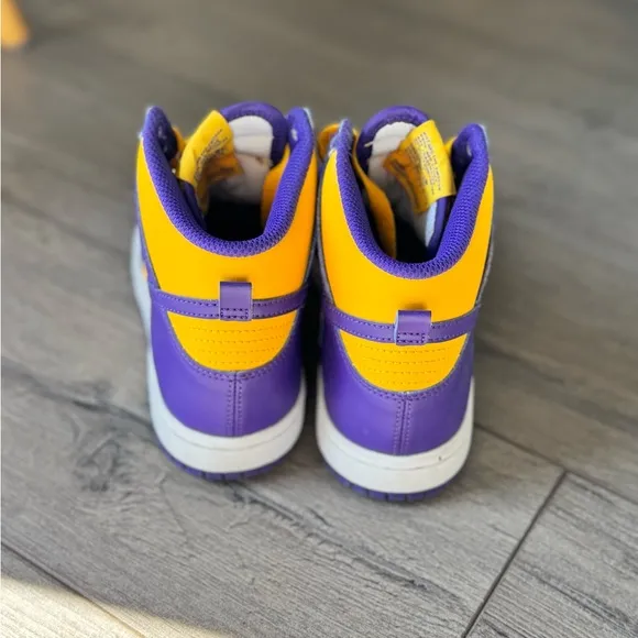 Nike Lakers Dunks High Top Sneakers