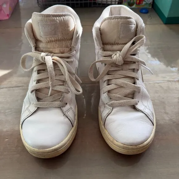 Nike White Court Royale 2 Mid High Top Sneakers Sz 7