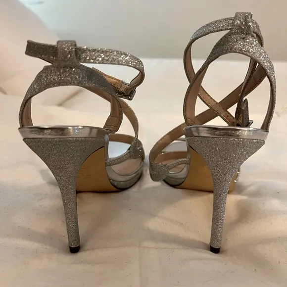 NINA Silver Platform Strappy Glitter Sandals - 7.5