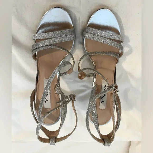 NINA Silver Platform Strappy Glitter Sandals - 7.5