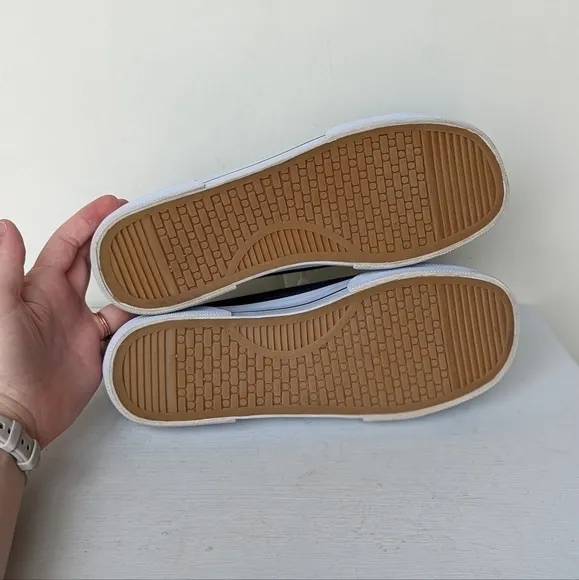 No Boundaries Y2K Platform Denim Low Top Sneakers