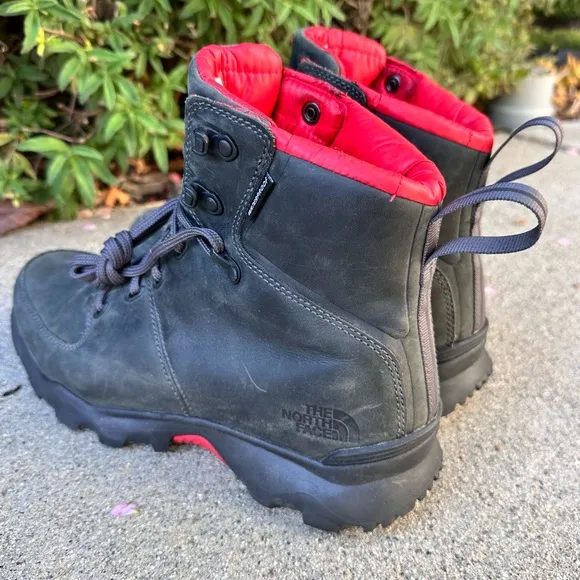 North Face Boots Mens 9 Thermoball versa Insulated Black Red Boots