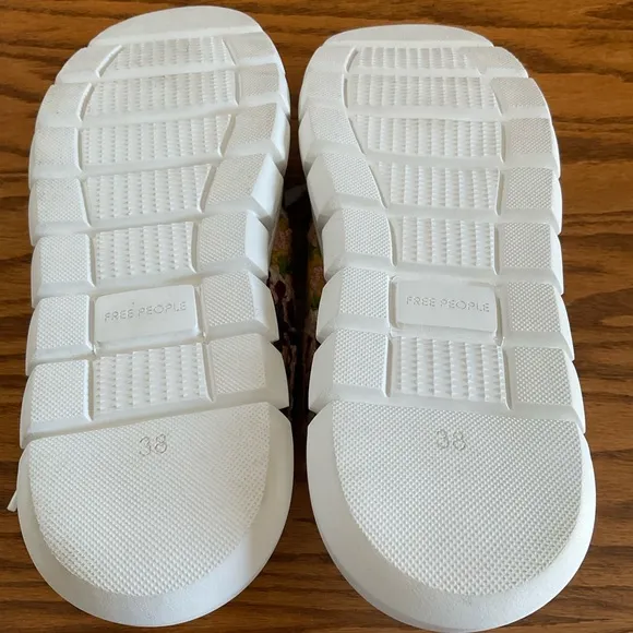 NWOT Free People Catch Me If You Can Crocheted Platform Sneakers, Sz 38 …