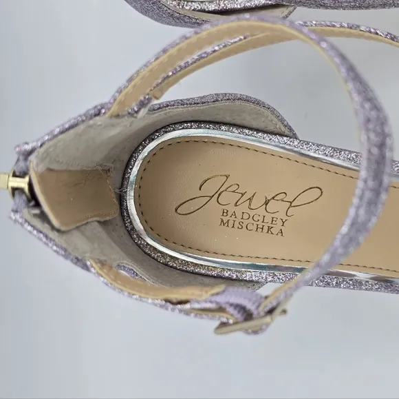 NWOT Jewel Badgley Mischka Diana Heeled Strappy Sandals, Lilac (Purple) Glitter
