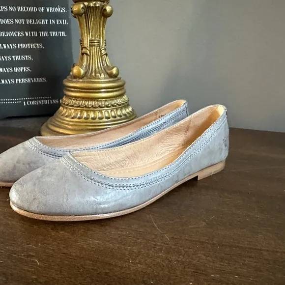 NWT Frye Carson Ballet 5.5 Steel Blue Leather Slip-On Flats