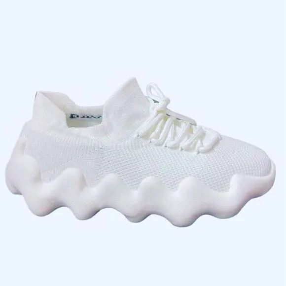 NWT in Box Gorgeous BERNIE MEV 40 (9-9.5) US Davin Comfort white Chunky Sneakers