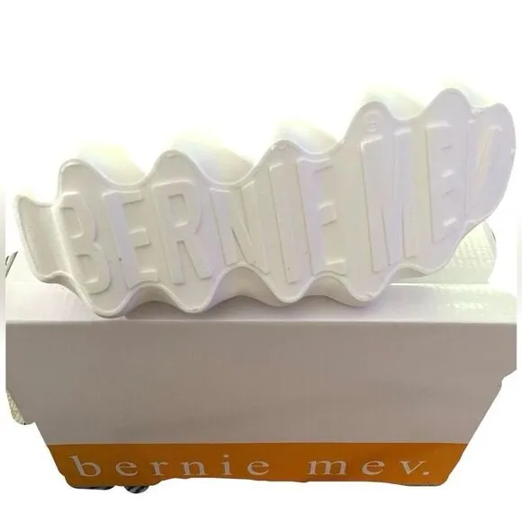 NWT in Box Gorgeous BERNIE MEV 40 (9-9.5) US Davin Comfort white Chunky Sneakers