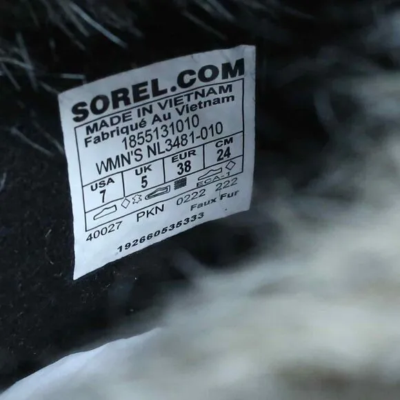NWT! Sorel Joan of Arctic Faux Fur Waterproof Snow Boot in Black, Size 7