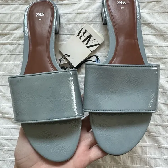 NWT Zara Flat Strap Slide Sandals