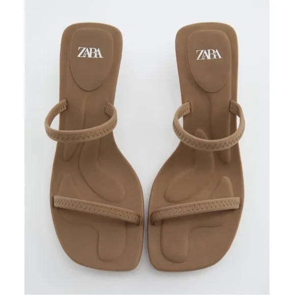 NWT. Zara Tan/Brown Cleated Strappy Mid-height Heel Sandals. Size 10.
