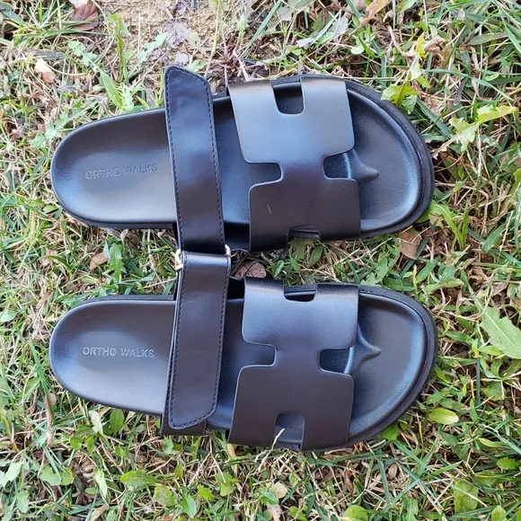 Ortho Walks Women's Rome Black Strappy Sandals