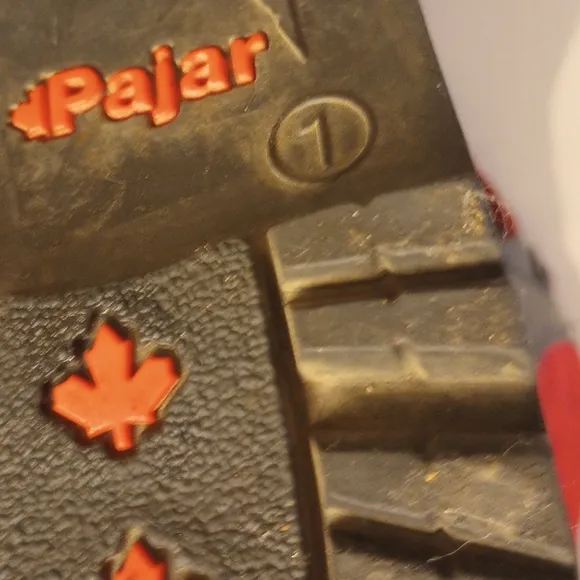 Pajar Canada Iceland Insulated low grip women's snow boots
