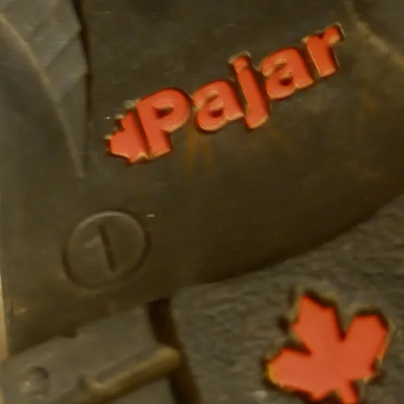 Pajar Canada Iceland Insulated low grip women's snow boots
