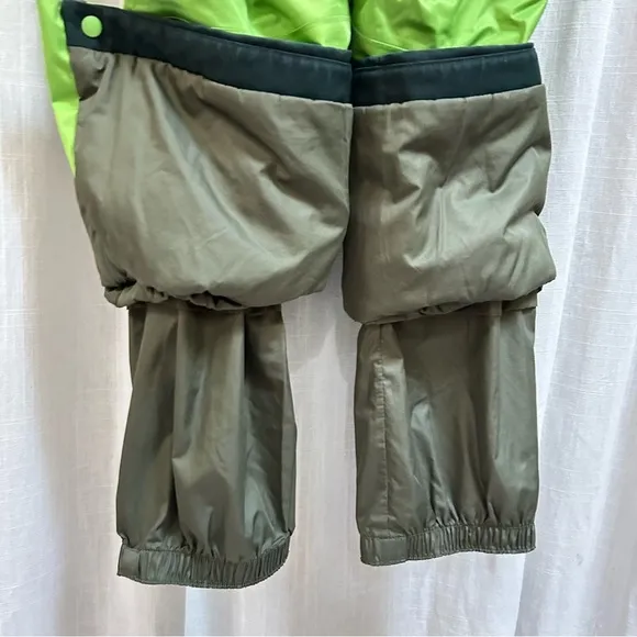 Patagonia Boys' Insulated Snowshot Pants green size small (7-8)