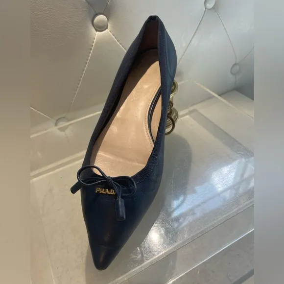 Prada Women's Pointed toe blue blow flats shoes sz 37 made in italy