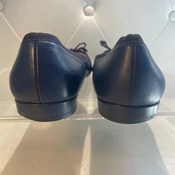 Prada Women's Pointed toe blue blow flats shoes sz 37 made in italy