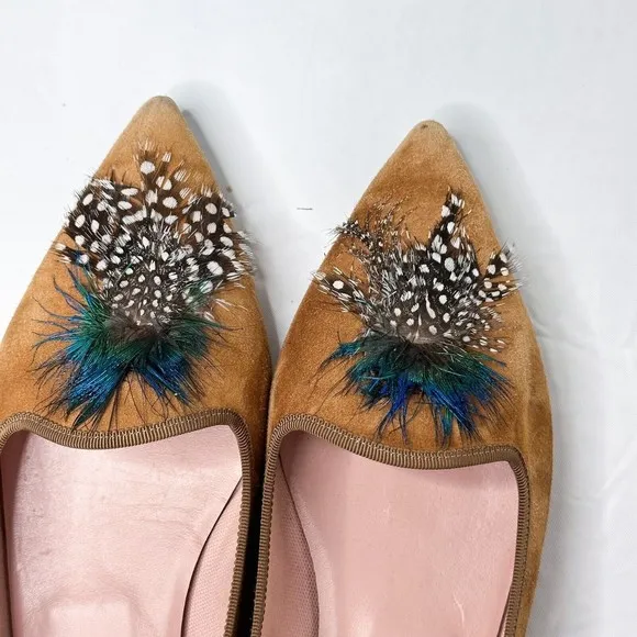 Pretty Ballerinas Flats Pointed Toe Women’s 7/37‎ Feather Detail Tan Suede