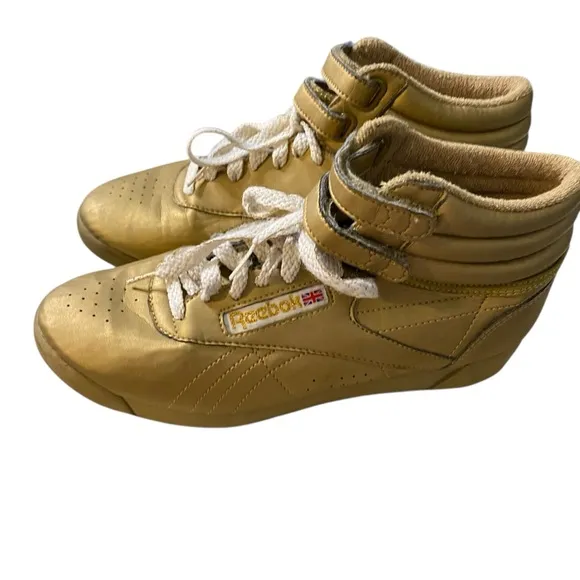 Reebok Gold Sneakers High-Top Design