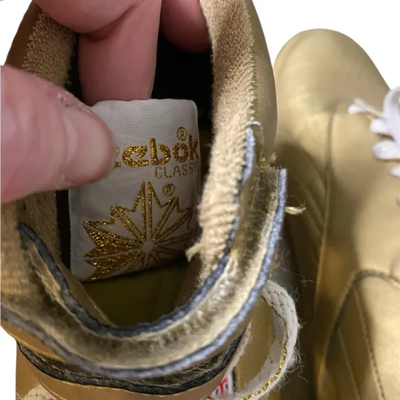 Reebok Gold Sneakers High-Top Design