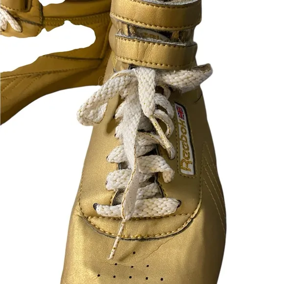 Reebok Gold Sneakers High-Top Design