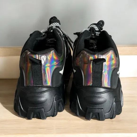 Reflective platform sneakers Women Holographic Sneakers Cyber Chunky Sole Silver